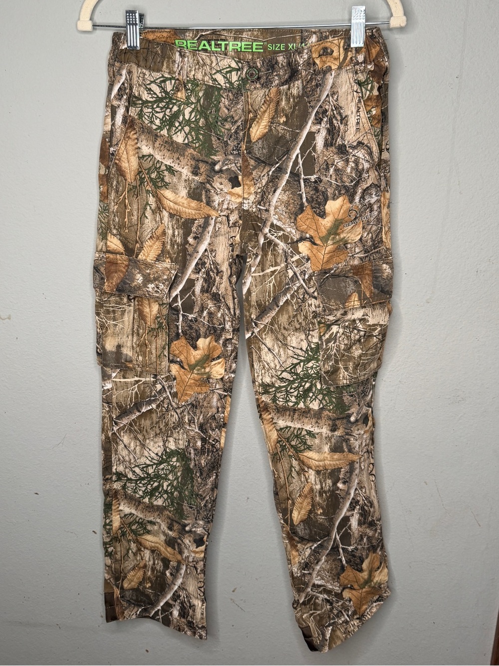 Realtree Hunting Pants - Picture 3 of 5